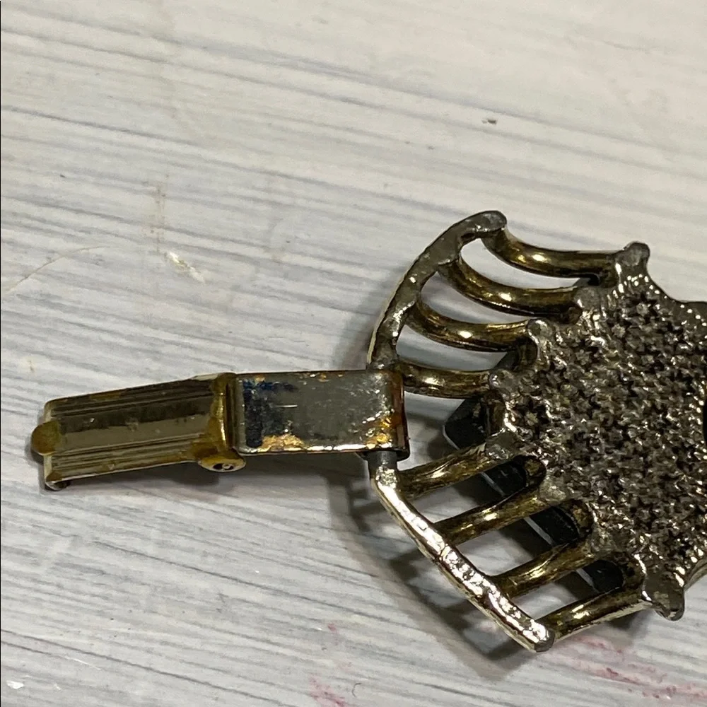 PRETTY Vintage Glass & gold tone Matrix Bracelet jewelry